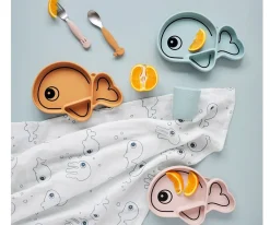 Vajilla Infantil^Done by Deer Plato Silicona Stick&Stay Wally Mustard