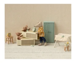 Peluches^Maileg Ratoncito Bebé Dormido/Despierto en Caja de Cerillas Azul Flowers