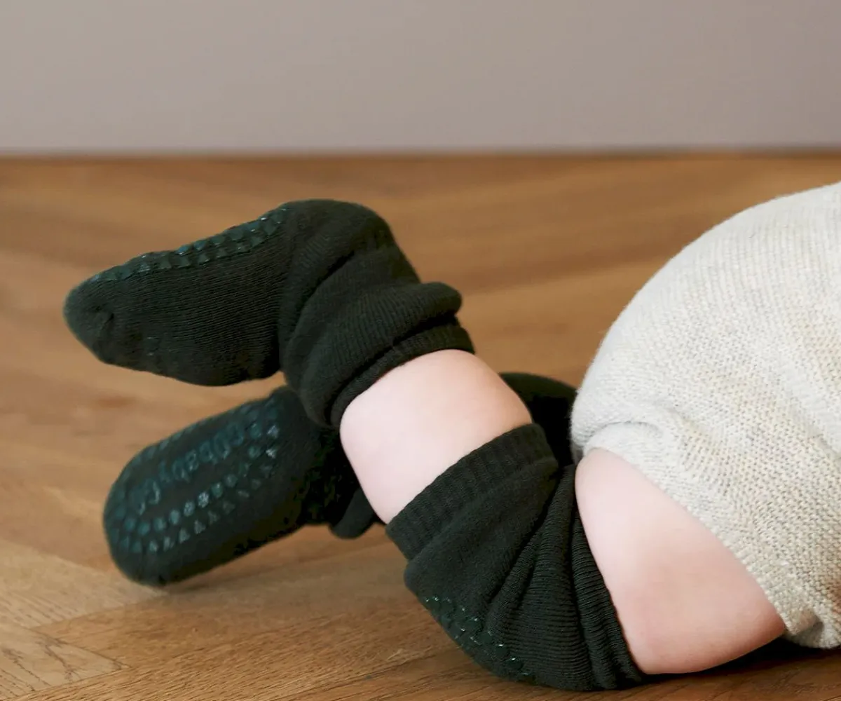 Gateo^GoBabyGo Rodilleras Gateo Forest Green