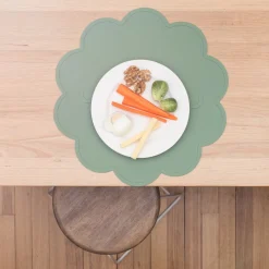 Salvamanteles Infantiles^We Might Be Tiny Salvamanteles Silicona Jelly Sage